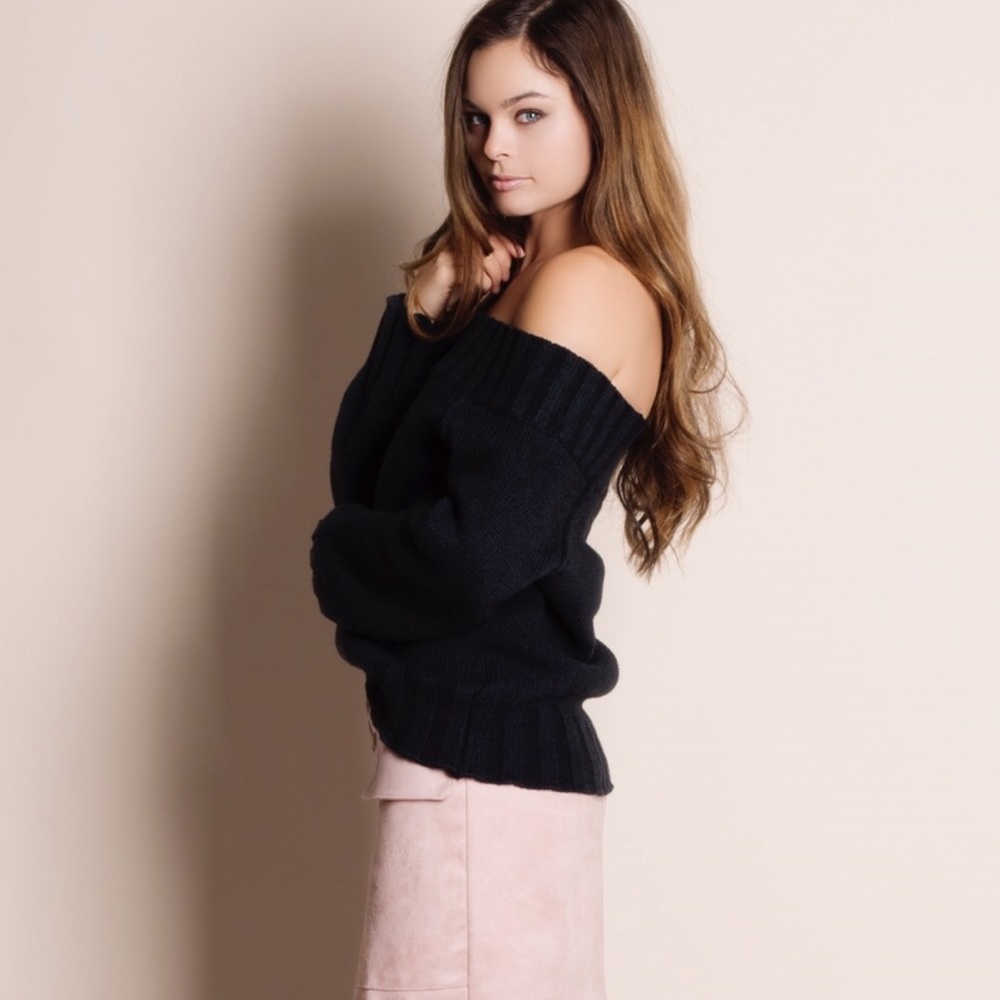 BOUTIQUE • SWEATER - Picture 2 of 6